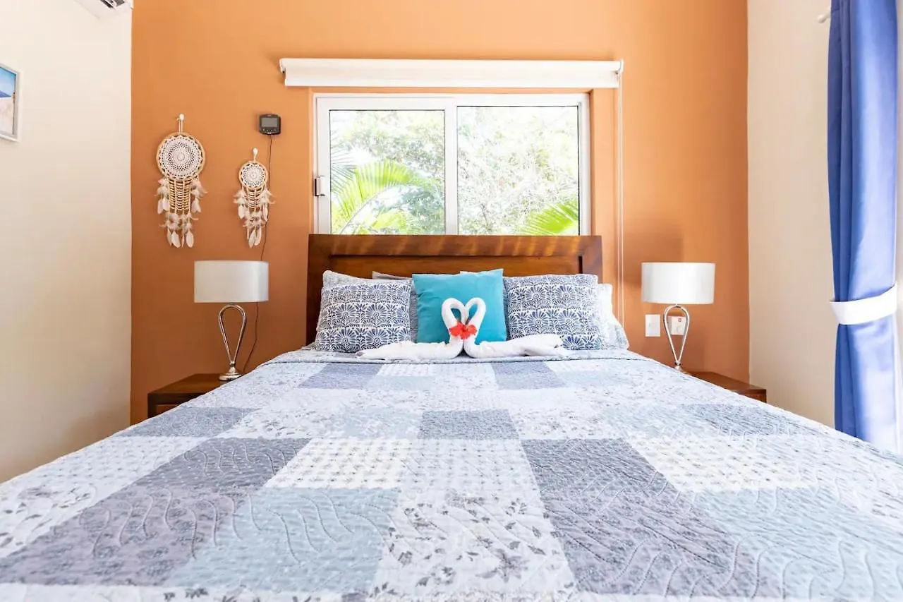 2 Bed 2 Bath Villa With Jacuzzi, High Speed Wi-Fi Sosua
