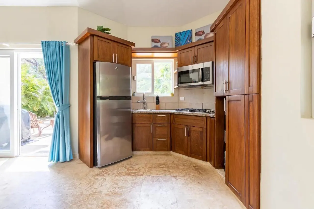 2 Bed 2 Bath Villa With Jacuzzi, High Speed Wi-Fi Sosua